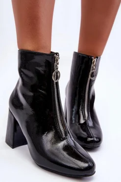 Lakierowane Botki Z Ozdobnym Zamkiem Czarne Sevil Damskie Botki Na Słupku|Czarne Botki