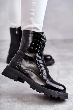 Hot Boto Lakierowane Botki Z Ćwiekami Czarne Palmira