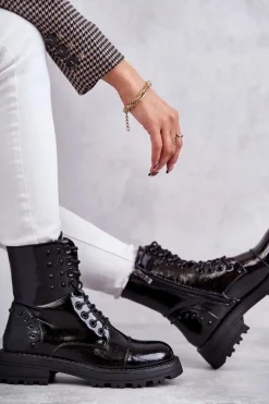 Hot Boto Lakierowane Botki Z Ćwiekami Czarne Palmira