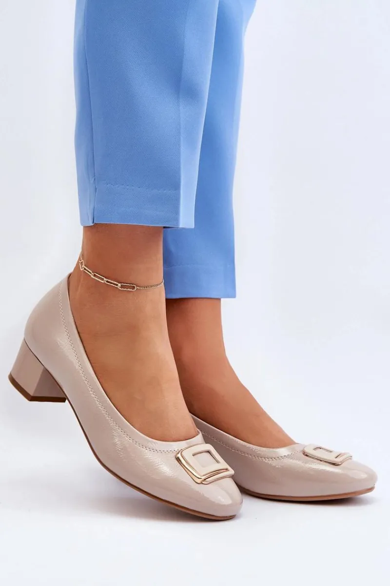 Czółenka Na Słupku|Czółenka Klasyczne>Buty damskie Vinceza Lakierowane Czółenka Na Klocku Z Ozdobą Beżowe Enollia