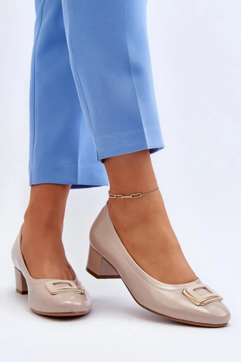 Czółenka Na Słupku|Czółenka Klasyczne>Buty damskie Vinceza Lakierowane Czółenka Na Klocku Z Ozdobą Beżowe Enollia