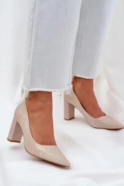 Czółenka Klasyczne>Boto Lakierowane Czółenka Na Słupkowym Obcasie Beżowe Kilanne Beżowy