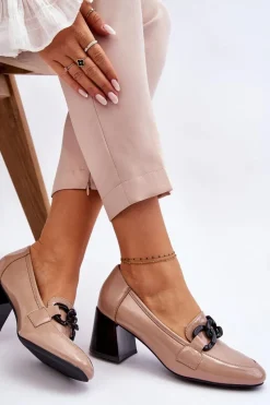 Lakierowane Czółenka Z Łańcuchem Beżowe Keilani Damskie Czółenka Na Słupku|Czółenka Klasyczne