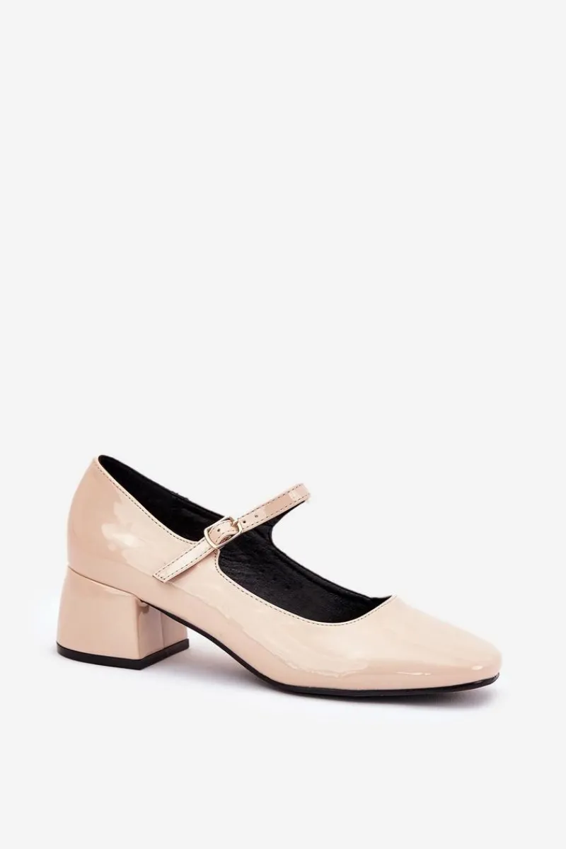 Hot Boto Lakierowane Czółenka Z Paskiem I Sprzączką Beżowe Savilae