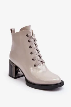 New Damskie buty S.Barski Lakierowane Damskie Botki D&A MR870-98 Jasnoszare