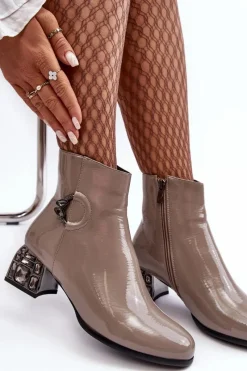 Best Lakierowane Damskie Botki Na Zdobionym Obcasie D&A MR870-93 Szare Damskie Botki Na Słupku|Botki Zimowe Damskie