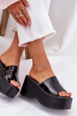 Hot Boto Lakierowane Klapki Damskie Na Platformie I Koturnie Czarne Nellevia