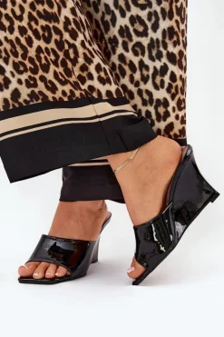 Hot Boto Lakierowane Klapki Damskie Na Koturnie Czarne Nelithin Czarny