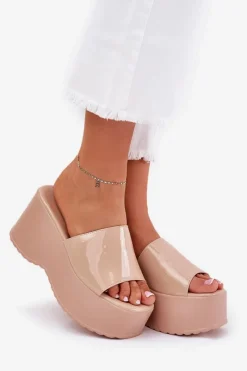 Discount Lakierowane Klapki Damskie Na Platformie I Koturnie Beżowe Nellevia Damskie Klapki Na Koturnie|Klapki Na Platformie