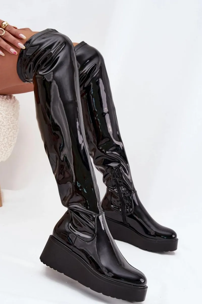 Sale Boto Lakierowane Kozaki Za Kolano Na Platformie I Delikatnym Koturnie Czarne Tavina