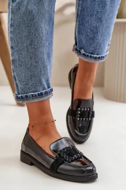 Loafersy Damskie|Mokasyny Płaskie>Buty damskie Vinceza Lakierowane Mokasyny Damskie Z Ozdobą Czarne Vinceza 58389 Czarny
