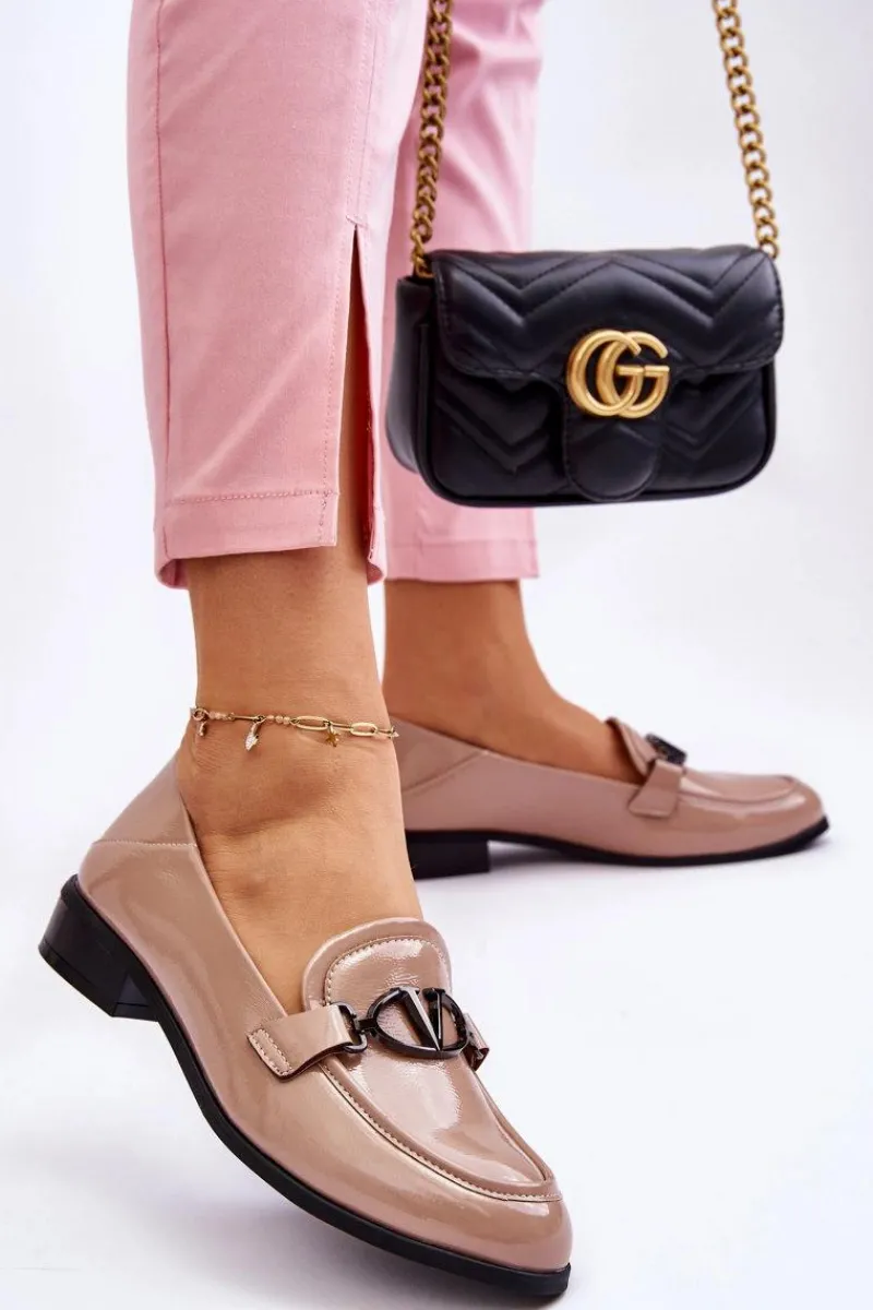 Hot Buty damskie Vinceza Lakierowane Mokasyny Na Płaskim Obcasie Beżowe Marra