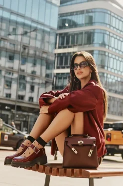 Półbuty Lakierowane|Półbuty Skórzane>Boto Lakierowane Półbuty Damskie Z Klamrą Bordowe Plikuria