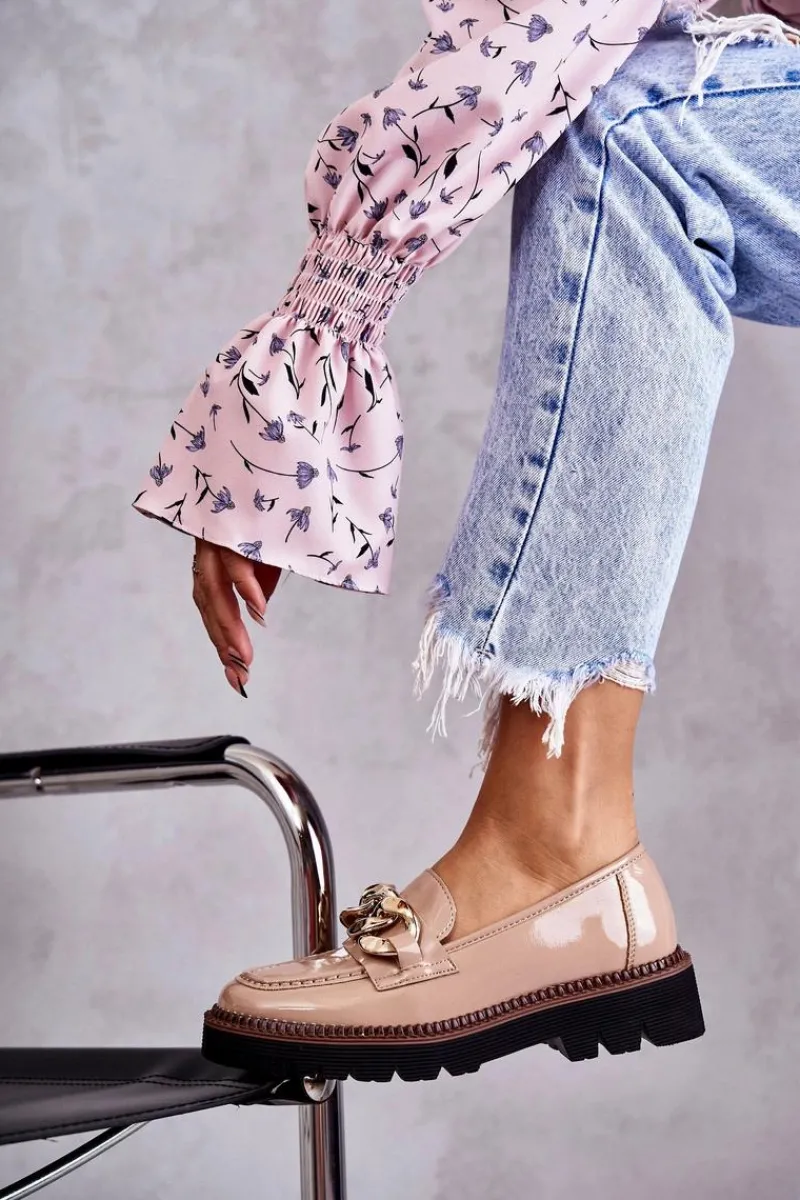 Sale Buty damskie Vinceza Lakierowane Półbuty Loafery Na Platformie Beżowe Reidun