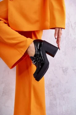 Outlet Boto Lakierowane Półbuty Na Masywnym Słupku Czarne Lemar Jaime Czarny