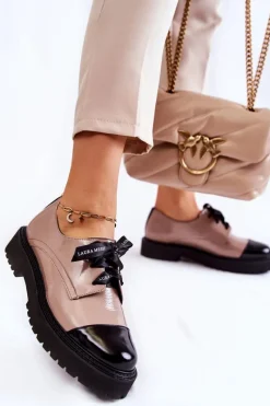 Hot Laura Messi Lakierowane Półbuty Wiązane 2441 Beżowe