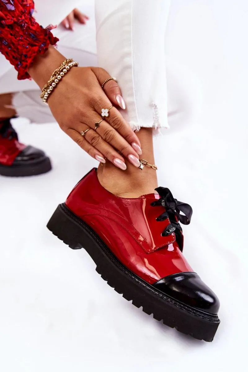 Półbuty Lakierowane|Półbuty Skórzane>Laura Messi Lakierowane Półbuty Wiązane 2441 Czerwone