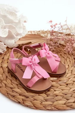 Outlet Boto Lakierowane Sandałki Dziecięce Z Kokardką Na Rzep Różowe Joratia Różowy