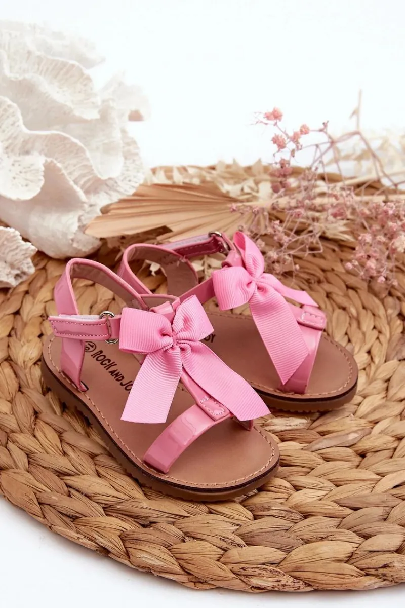 Outlet Boto Lakierowane Sandałki Dziecięce Z Kokardką Na Rzep Różowe Joratia Różowy