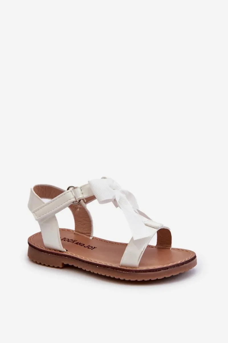 Dziewczęce>Boto Lakierowane Sandałki Dziecięce Z Kokardką Na Rzep Białe Joratia Biały