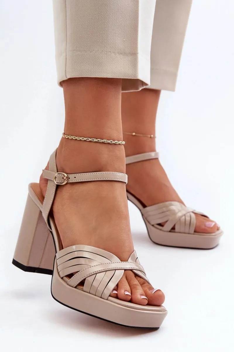 Discount Damskie buty S.Barski Lakierowane Sandały Damskie Na Słupku Beżowe D&A MR38-668 Beżowy