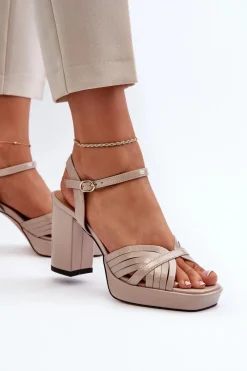 Discount Damskie buty S.Barski Lakierowane Sandały Damskie Na Słupku Beżowe D&A MR38-668 Beżowy