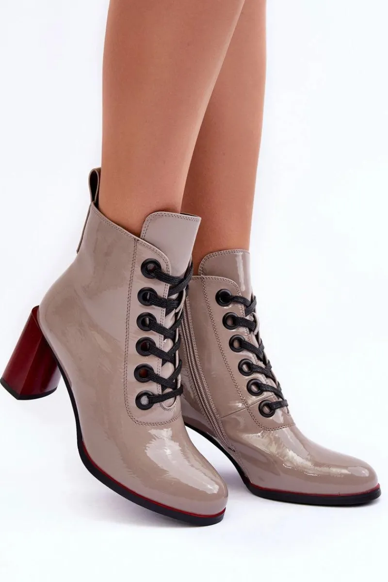 Botki Sznurowane|Botki Na Słupku>Damskie buty S.Barski Lakierowane Sznurowane Botki Na Słupku S.Barski MR870-15 Ciemnobeżowe