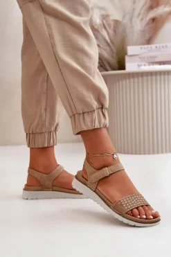 Outlet INBLU Lekkie I Wygodne Zdobione Sandały Damskie Na Rzep Ciemnobeżowe CN000039