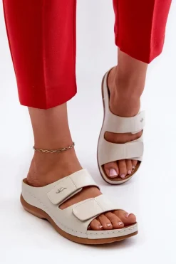 New Lekkie Klapki Damskie Z Eko Skóry Srebrne Frellia Damskie Klapki Damskie Klasyczne