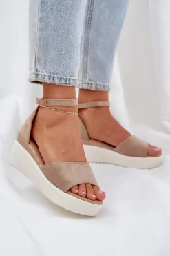 Sandały Na Obcasie|Sandały Na Koturnie>Boto Lekkie Sandały Na Platformie I Delikatnym Koturnie Ciemnobeżowe Gillifia