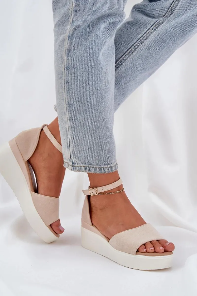 Boto Lekkie Sandały Na Platformie I Delikatnym Koturnie Jasnobeżowe Gillifia Beżowy