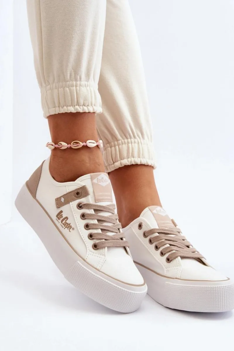 Discount Materiałowe Trampki Damskie LCW-24-31-2198 Białe Damskie Trampki Damskie Niskie