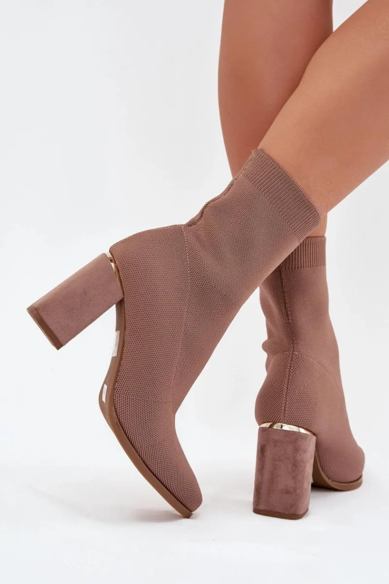 Clearance Boto Materiałowe Wsuwane Botki Damskie Na Słupku Beżowe Virelle Beżowy