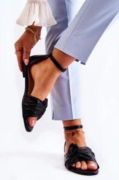 Sandały Płaskie>Evento Modne Damskie Skórzane Sandały Czarne Astana Czarny