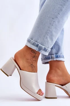 Modne Klapki Na Obcasie Sergio Leone KL322 Perłowe Damskie Klapki Na Obcasie