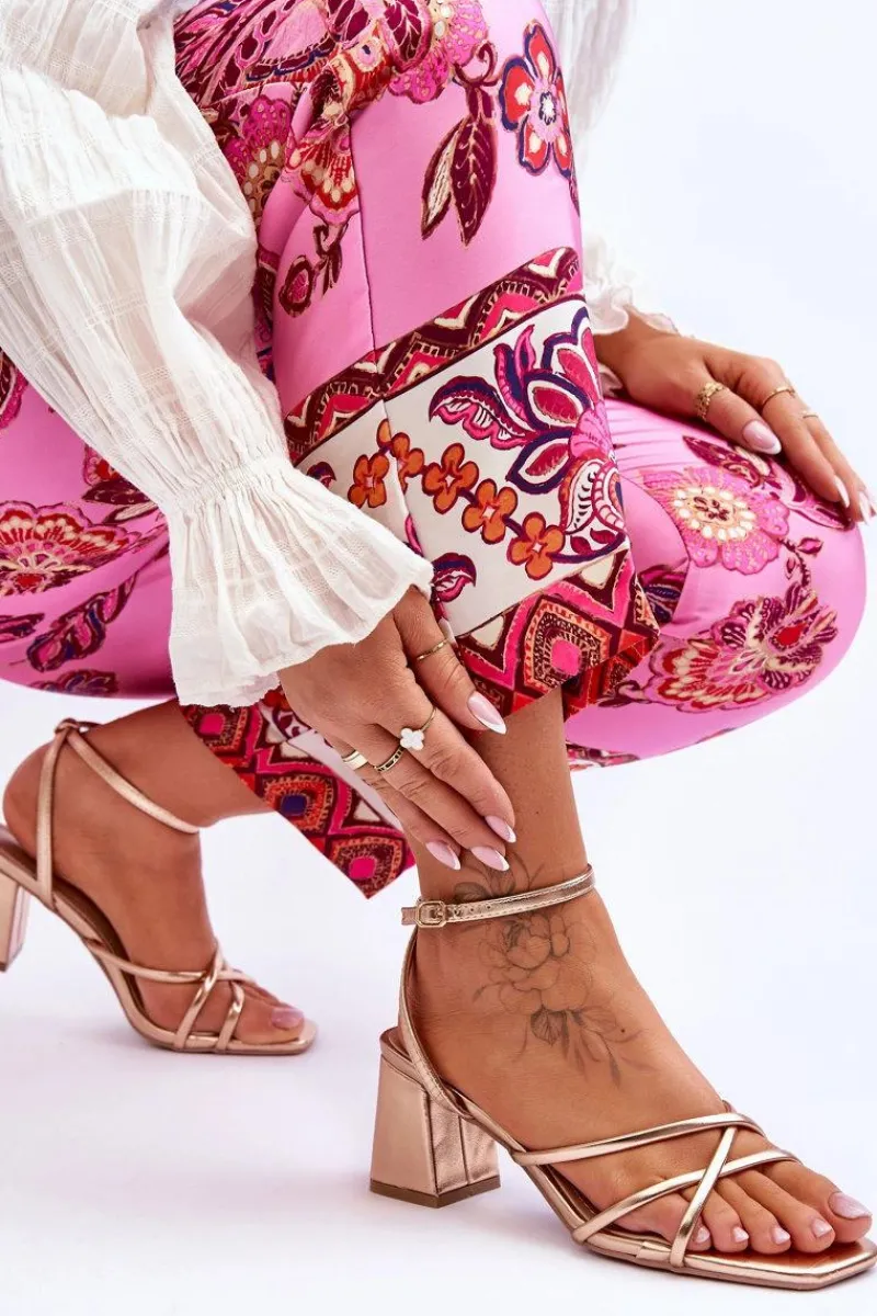 Modne Sandałki Na Obcasie Różowe Złoto Felisa Damskie Sandały Na Obcasie