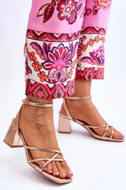 Modne Sandałki Na Obcasie Różowe Złoto Felisa Damskie Sandały Na Obcasie