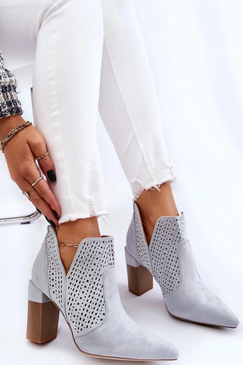 New Boto Modne Zamszowe Ażurowe Botki Na Obcasie Szare Genevi