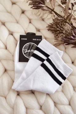 Just Play Młodzieżowe Bawełniane Skarpety Sportowe Z Paskami Białe