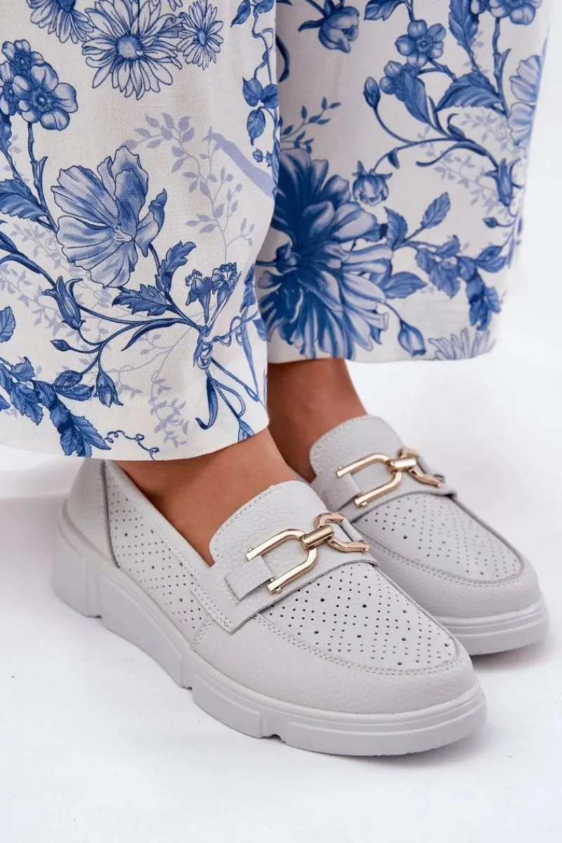 Loafersy Damskie|Mokasyny Damskie Skórzane>Buty damskie Vinceza Mokasyny Damskie Skórzane Ze Złotym Detalem Vinceza 88007 Jasnoszare Biały