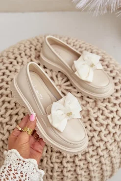 Mokasyny Dziecięce>Buty damskie Vinceza Mokasyny Dziewczęce Z Kokardą Eko Skórzane Beżowe Avallesa