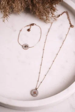 Naszyjniki>Glam Chic Naszyjnik z Koniczynką i Cyrkoniami Różowe Złoto Luck