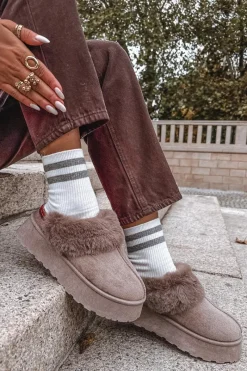 Outlet Boto Śniegowce Damskie Na Platformie Z Futerkiem I Haftem Ciemnobeżowe Querina Beżowy