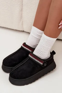 Discount Śniegowce Damskie Niskie Z Ruchomym Paskiem I Haftem Na Platformie Czarne Lyrisse Damskie Śniegowce Damskie|Kapcie Klasyczne