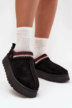 Discount Śniegowce Damskie Niskie Z Ruchomym Paskiem I Haftem Na Platformie Czarne Lyrisse Damskie Śniegowce Damskie|Kapcie Klasyczne