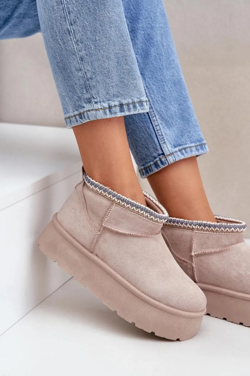 Śniegowce Damskie>Boto Śniegowce Na Platformie Z Ozdobnym Haftem Jasnobeżowe Heslania