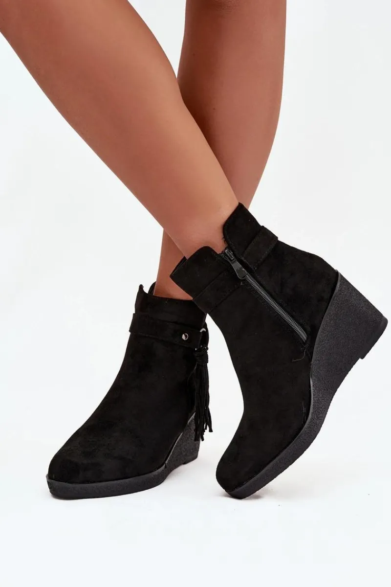 Online Ocieplane Botki Damskie Na Koturnie Z Frędzlami Czarne Olivarae Damskie Botki Ocieplane|Botki Na Koturnie