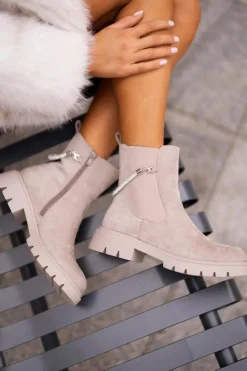 Hot Boto Ocieplane Botki Sztyblety Na Zamek Z Ozdobnym Paskiem Beżowe Labenne