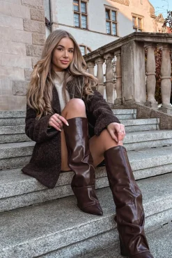 Kozaki Ocieplane|Kozaki Na Słupku>Boto Ocieplane Kozaki Damskie Z Wywiniętą Cholewką Na Słupku Czekoladowe Elivira Brązowy