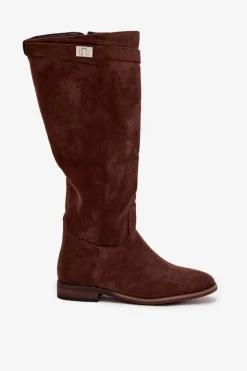 Kozaki Ocieplane|Kozaki Płaskie></noscript>Boto Ocieplane Kozaki Damskie Na Płaskim Obcasie Z Paskiem I Srebrnym Detalem Brązowe Geraline